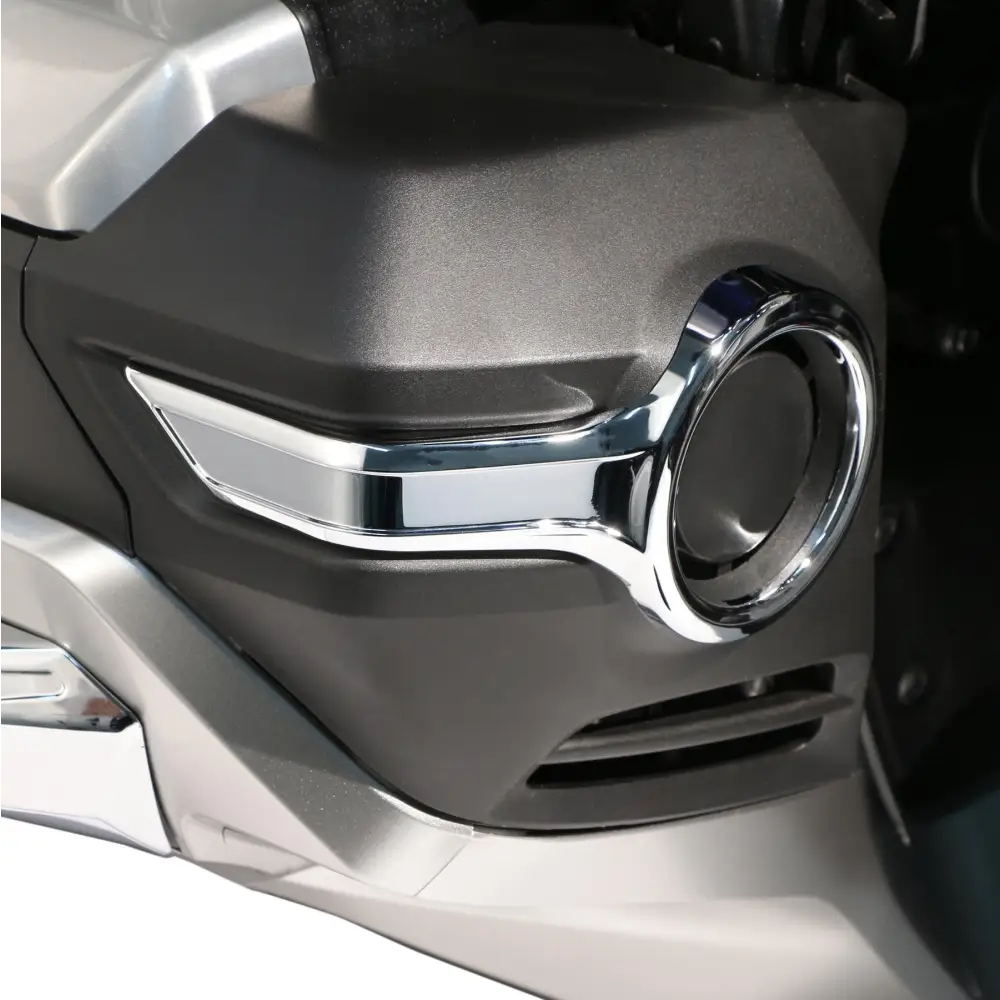 GL1800 Chrome Fog Light Trim Rings