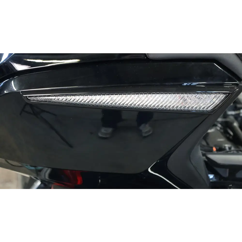 Goldstrike Black Trunk Side Lights