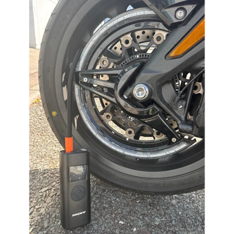compare product INNOVV P1 Portable Tire Inflator – 150 PSI with 6000mAh Battery and Fast Inflation