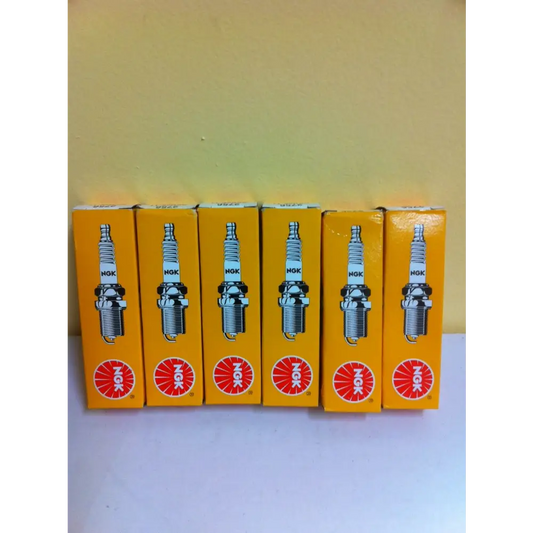SET OF 6 NGK PLUGS TO SUIT GL 1800
